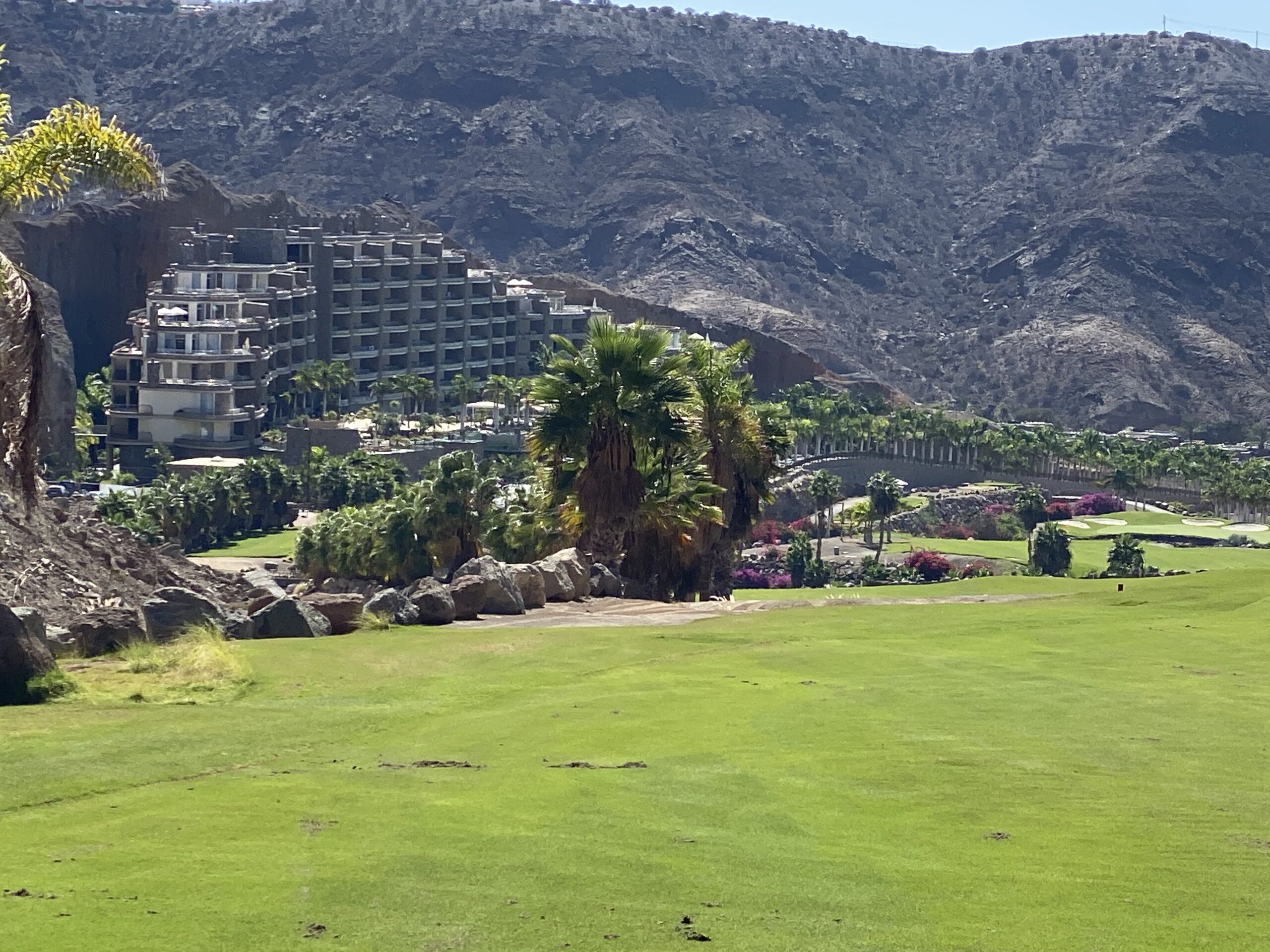 Fairway in Valle de Tauro with volcanic slopes – Anfi Tauro Golf