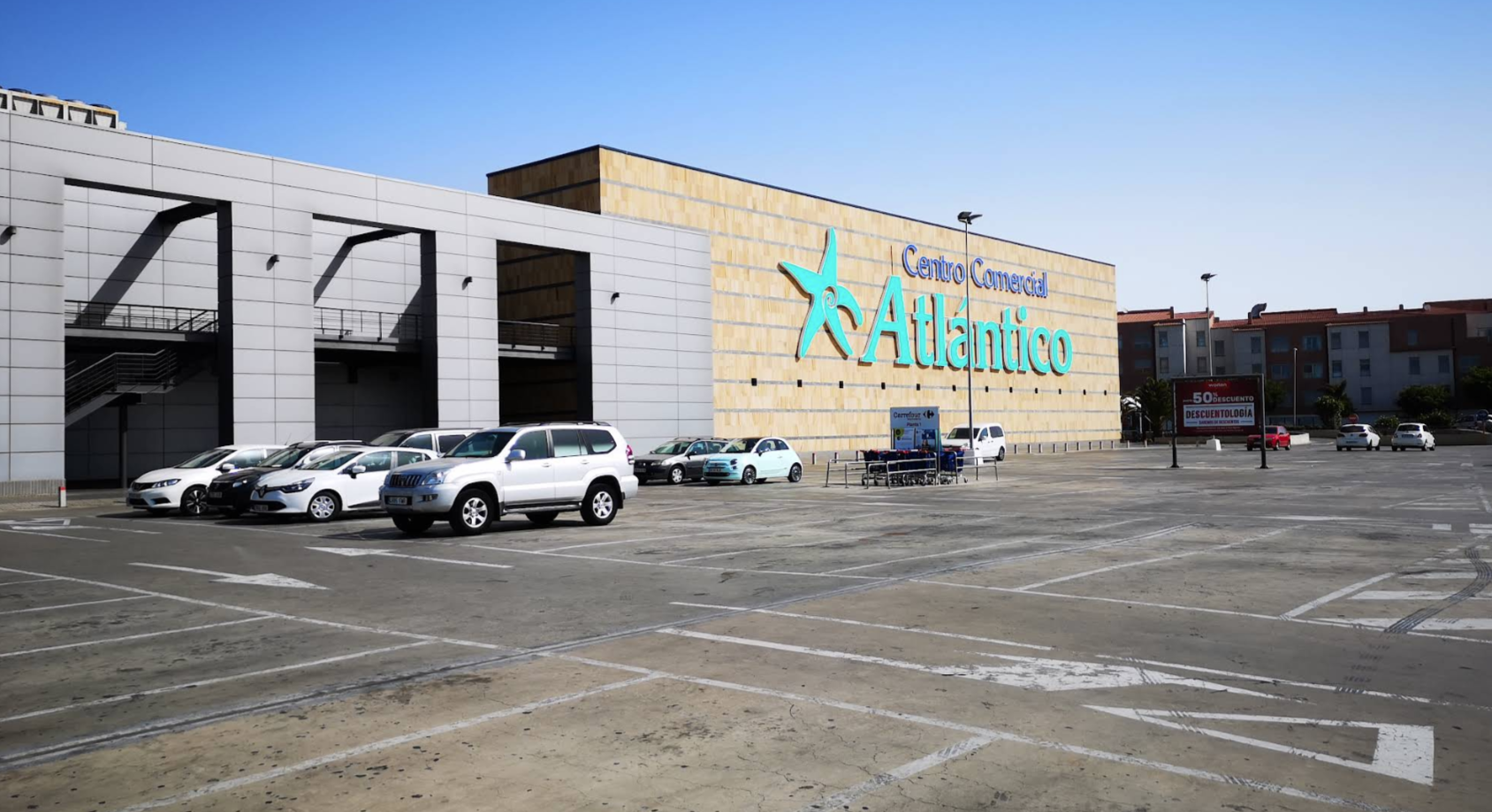Atlántico Shopping Center außen auf Gran Canaria