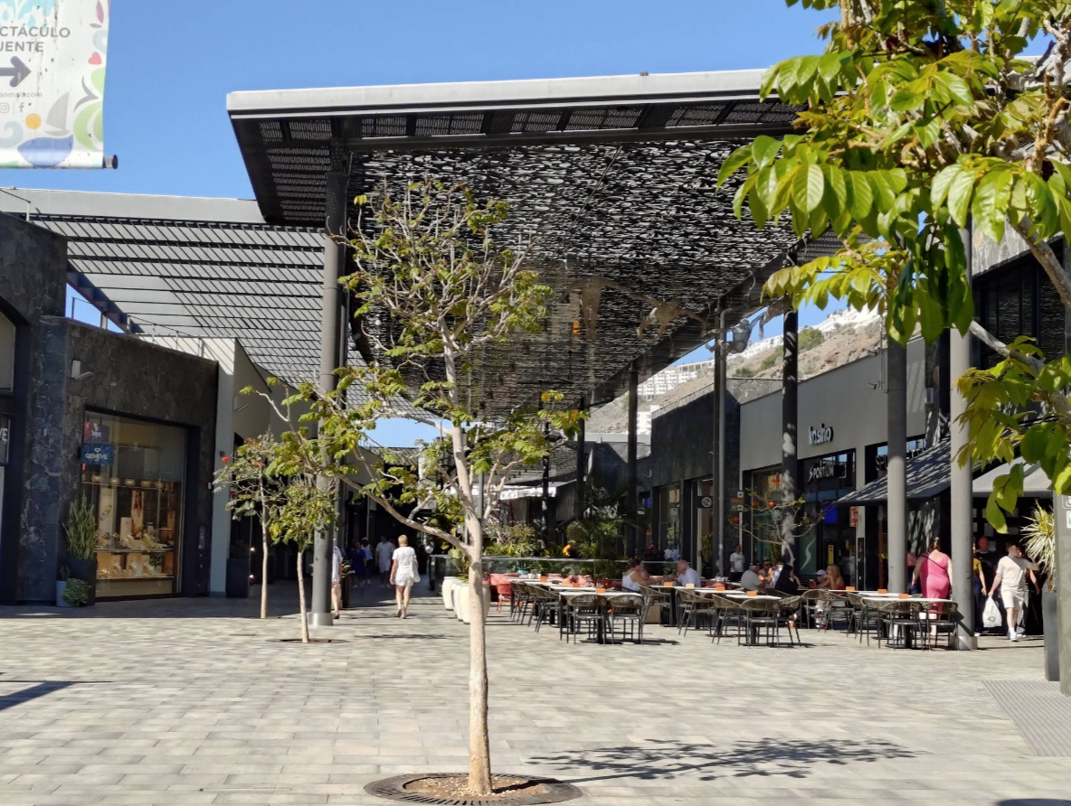 Mogan Mall obere Ebene – offene Gestaltung mit Luft und Licht